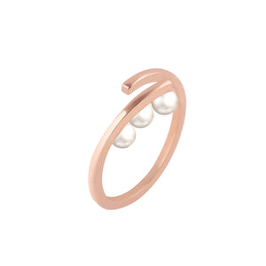 Voyage Pearl Tri Ring