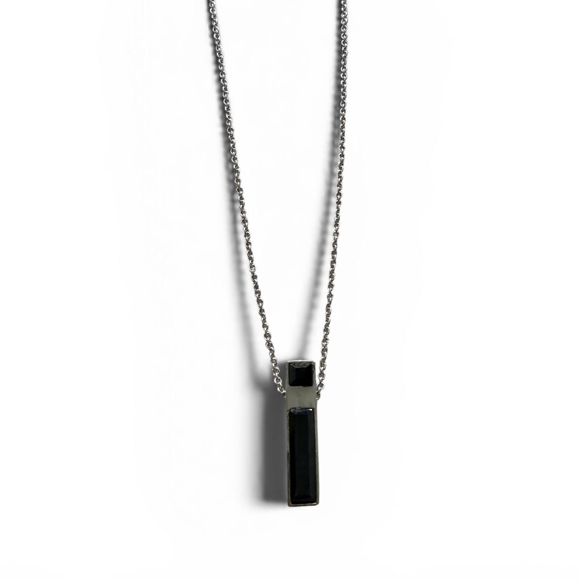 Linear Necklace - Rhodium - Onyx