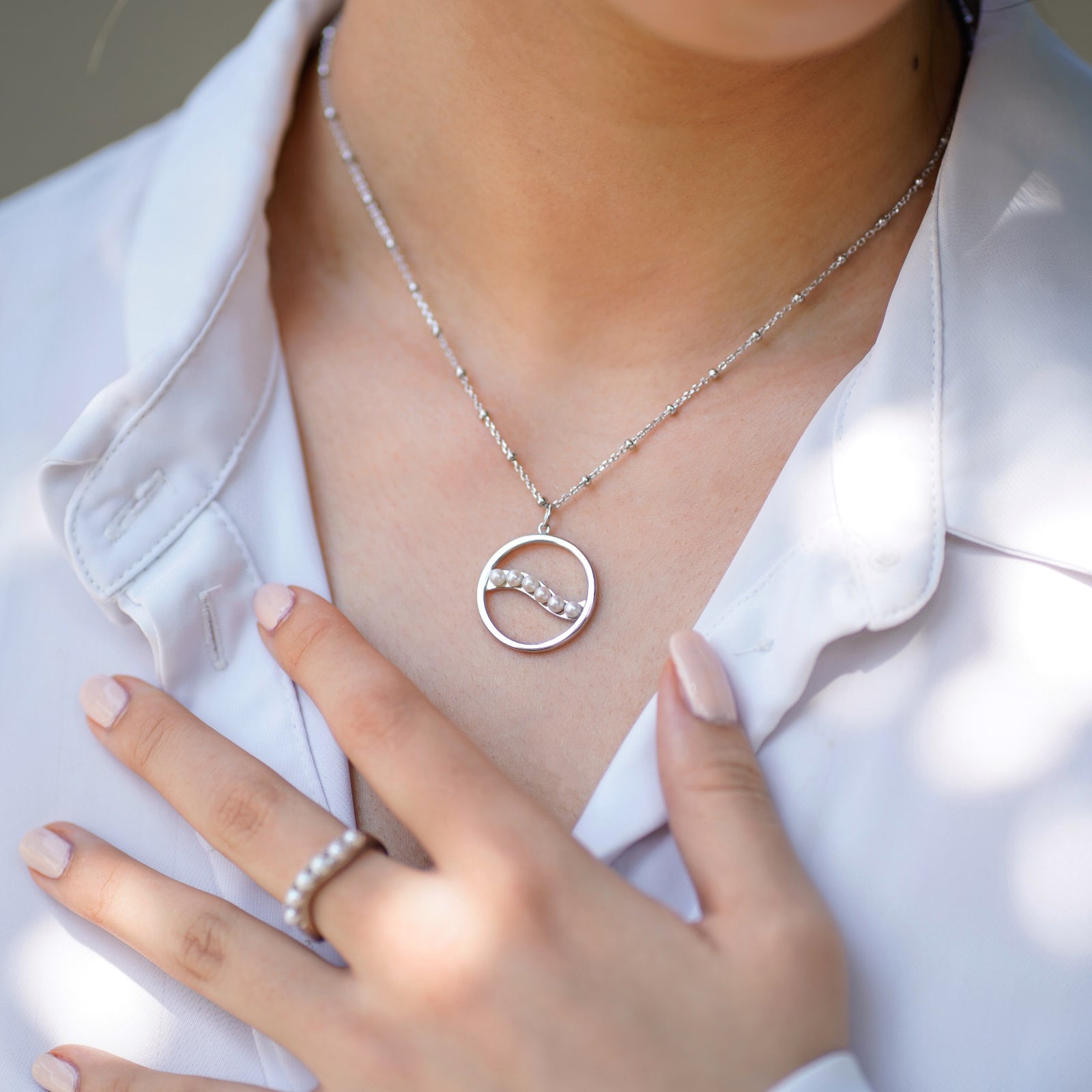 Voyage_II Pearl Necklace - Silver