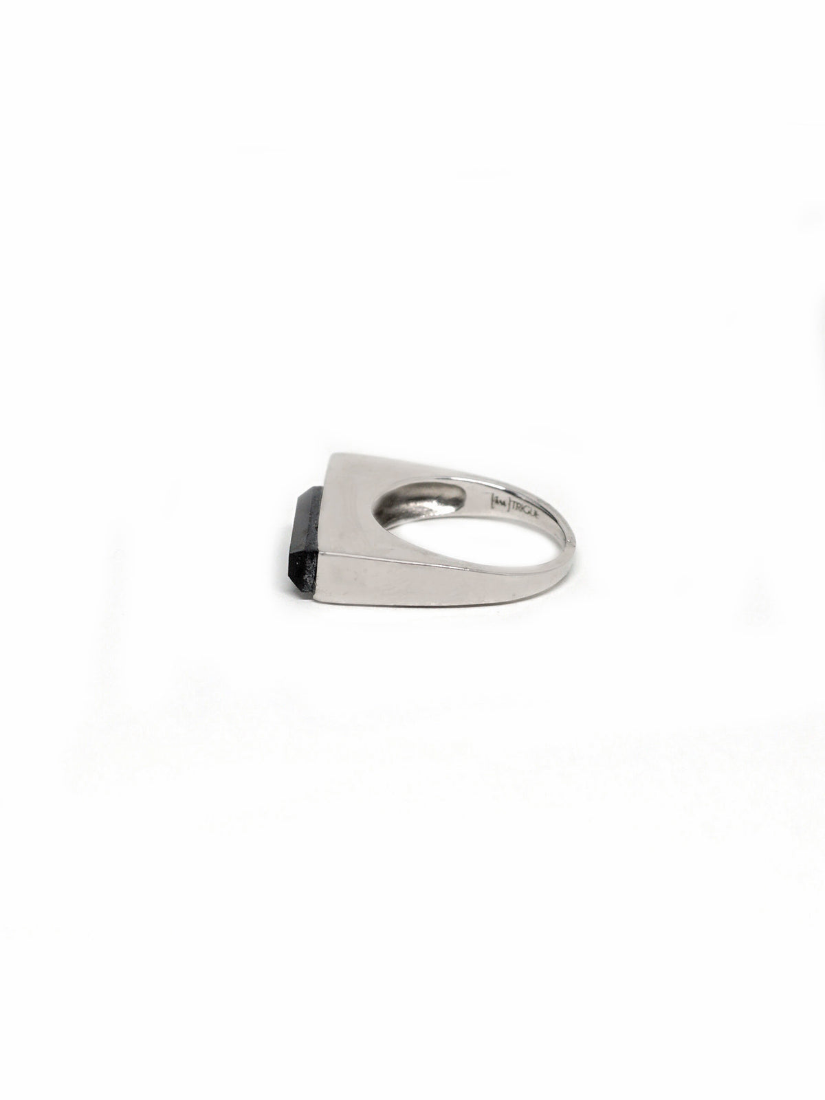 Linear Ring - Rhodium - Onyx
