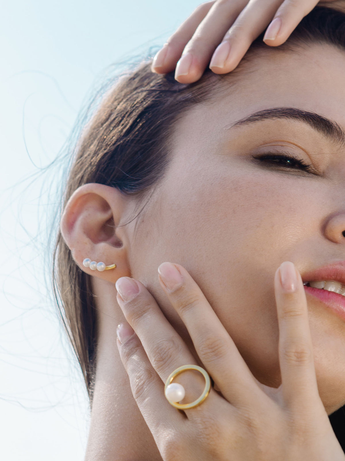 Voyage Pearl Ear Climber