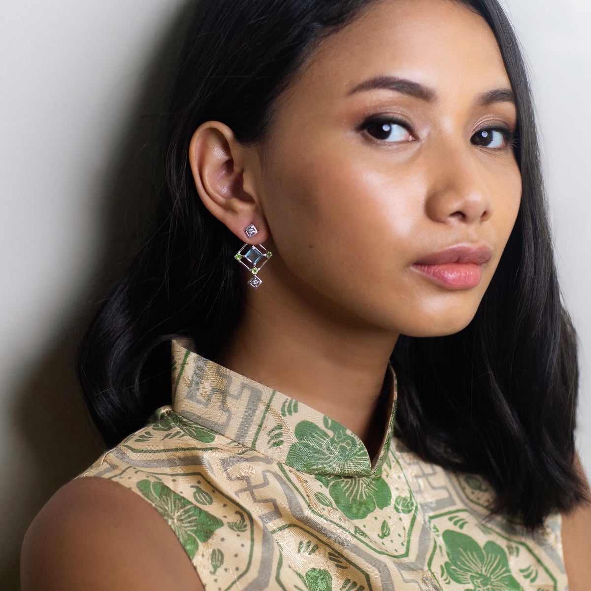 Reconceptions Two-Way Studs - Rhodium - Blue