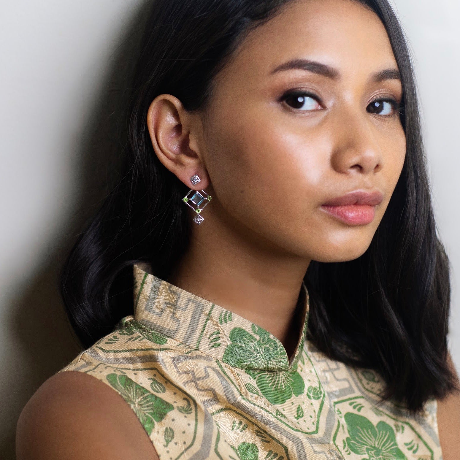 Reconceptions Two-Way Studs - Rhodium - Blue