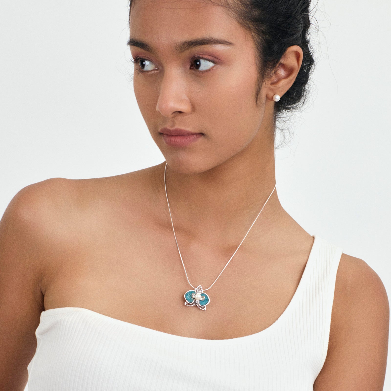 [IN]TRIGUE X SIA BLOOM NECKLACE / RING SET - RHODIUM